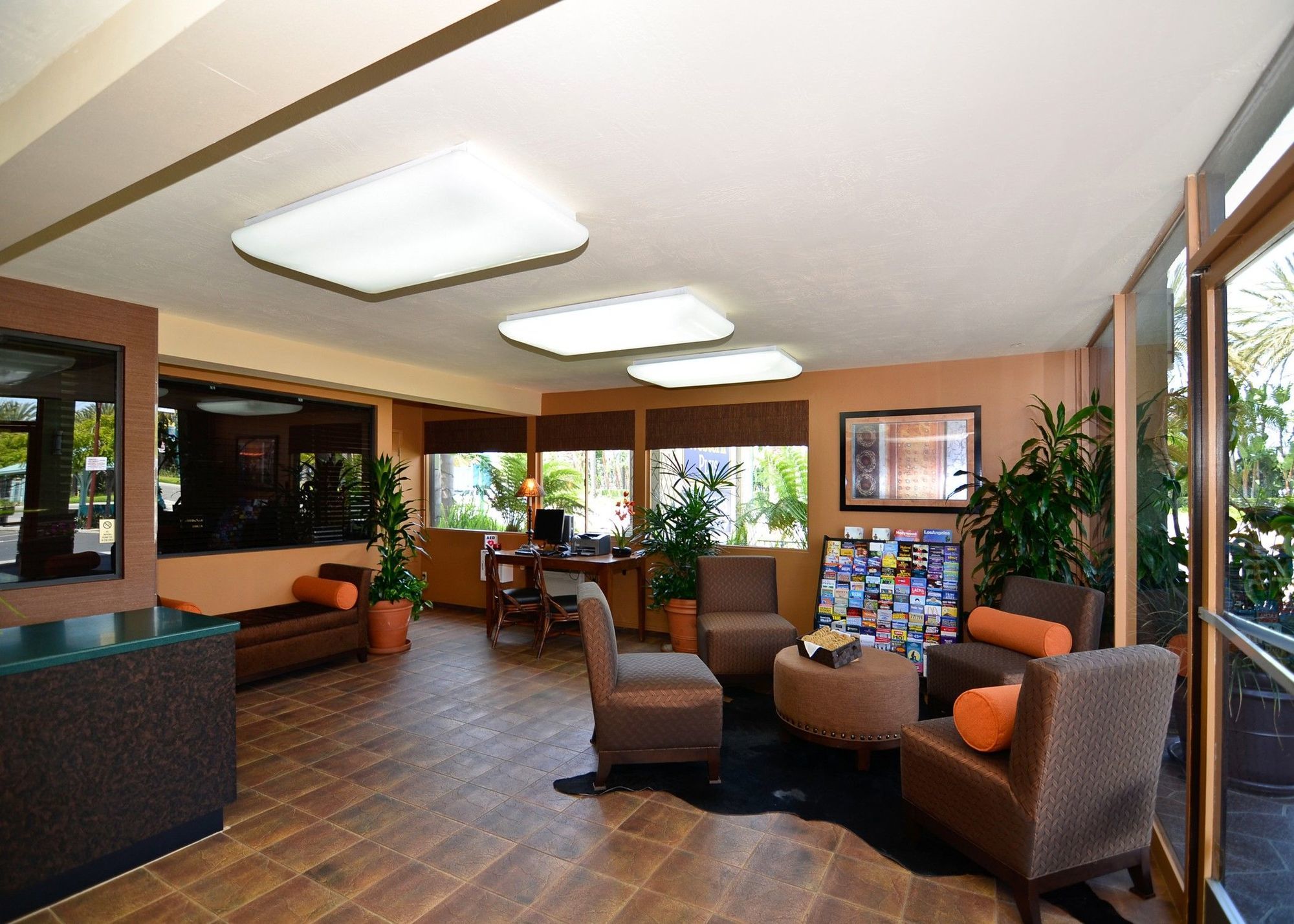 Best Western Plus Pavilions Anaheim Beltér fotó